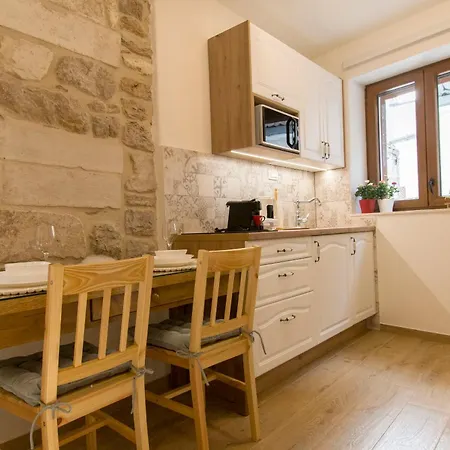 Shibenik Redemption Apartment *