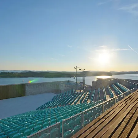 Shibenik Redemption * シベニク