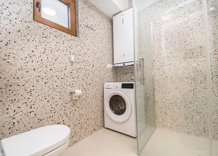 Shibenik Redemption *